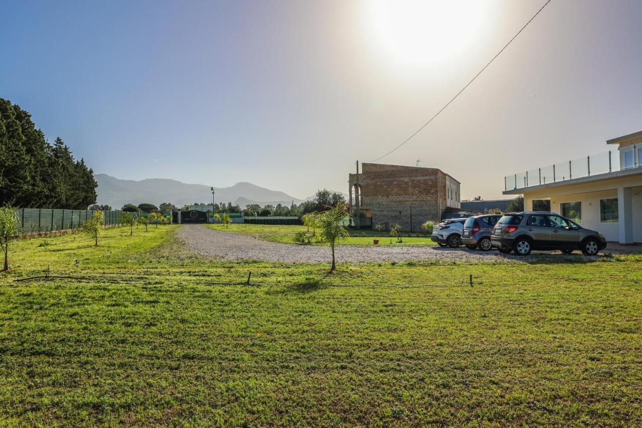 Ca Del Re Holiday - Villa A Due Passi Dal Mare - Terrasini, Cinisi, Trappeto, Balestrate E Castellamare Del Golfo Partinico Exterior photo
