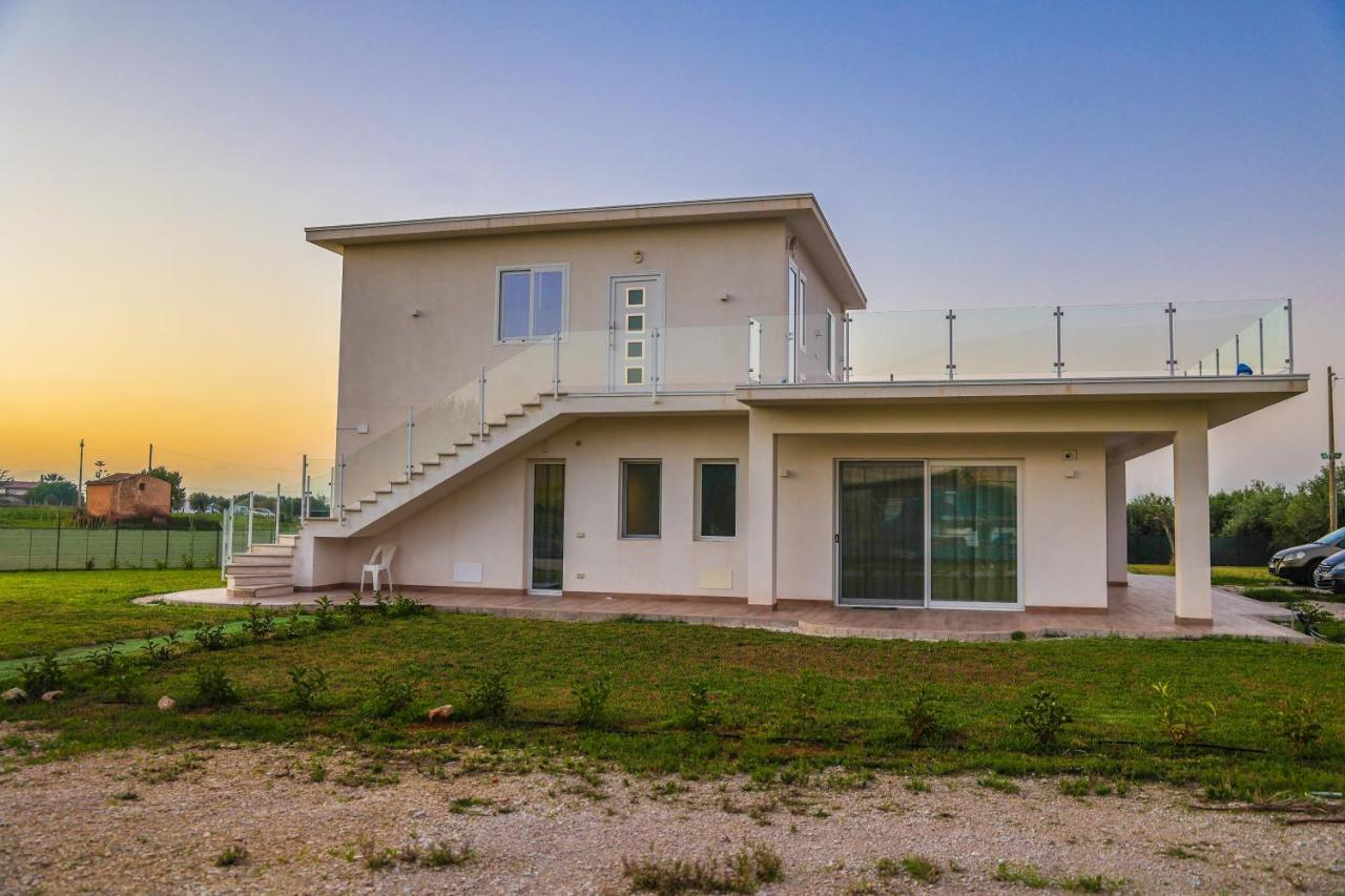 Ca Del Re Holiday - Villa A Due Passi Dal Mare - Terrasini, Cinisi, Trappeto, Balestrate E Castellamare Del Golfo Partinico Exterior photo