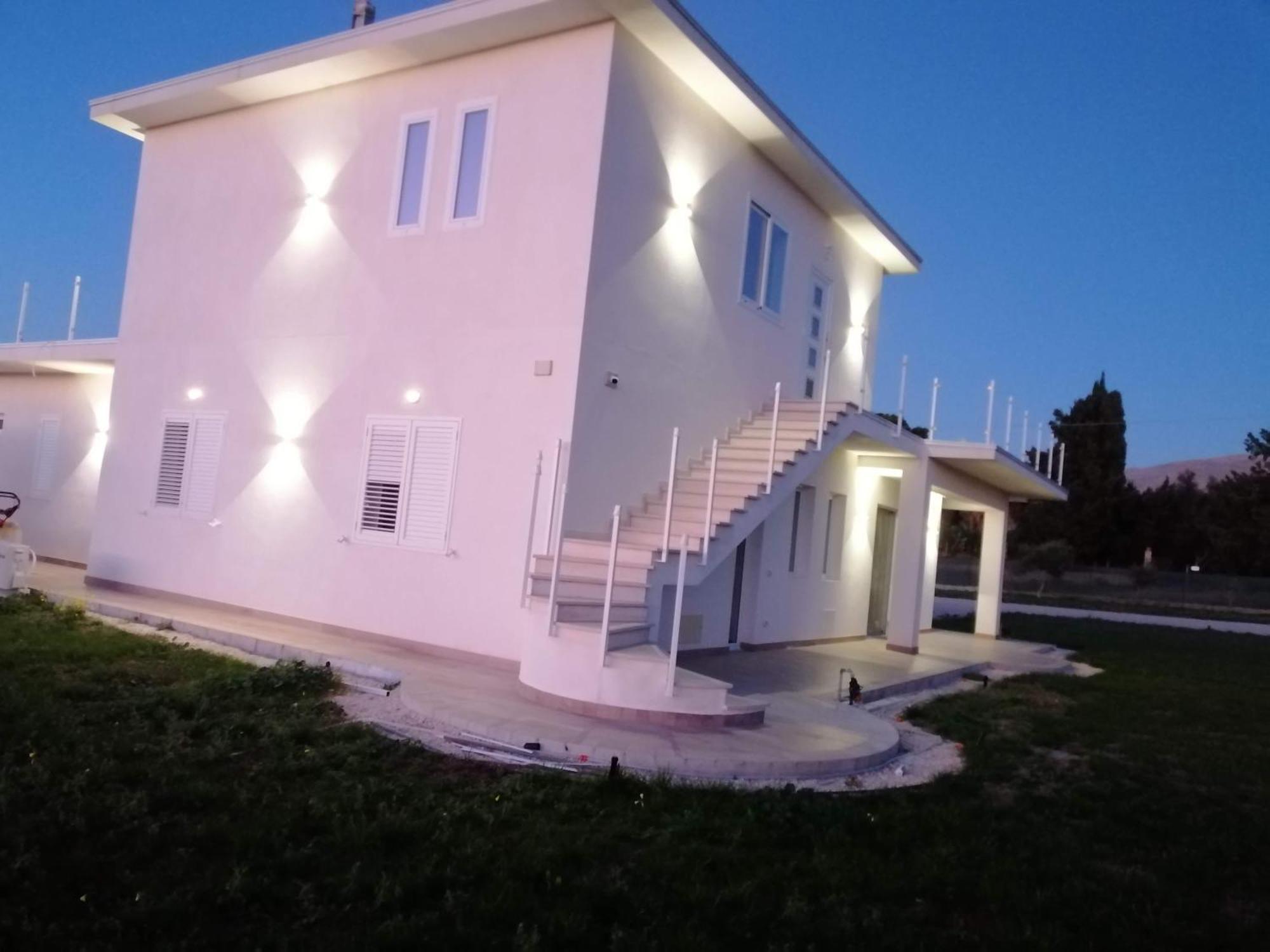 Ca Del Re Holiday - Villa A Due Passi Dal Mare - Terrasini, Cinisi, Trappeto, Balestrate E Castellamare Del Golfo Partinico Exterior photo